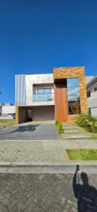 Sobrado com 5 Quartos à venda, 260m² no Cidade Alpha, Eusébio