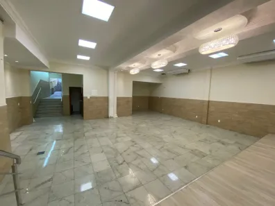 Ponto Comercial para alugar, 250m² no Colégio Batista, Belo Horizonte