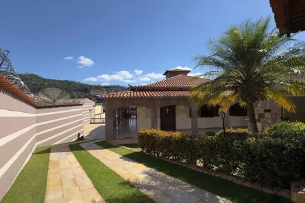 Casa com 4 Quartos à venda, 396m² no Azurita, Mateus Leme