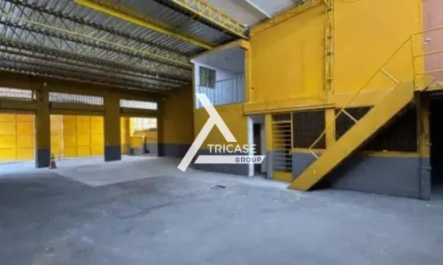 Galpão/Depósito/Armazém para alugar, 350m² no Jardim Bom Refúgio, São Paulo