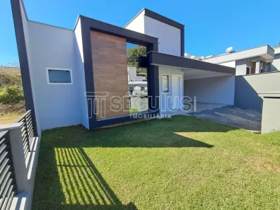 Casa com 3 Quartos para alugar, 107m² no Estrada Nova, Jaraguá do Sul