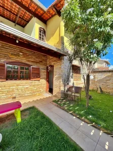 Casa com 4 Quartos à venda, 220m² no Ingá, Betim