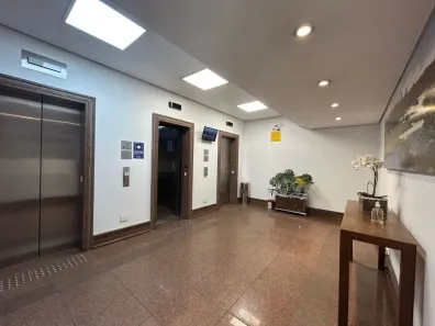 Sala Comercial para venda ou aluguel, 41m² no Vila Olímpia, São Paulo