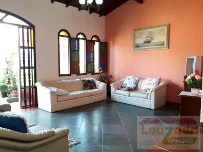Sobrado com 4 Quartos à venda, 200m² no Balneário São João Batista, Peruíbe