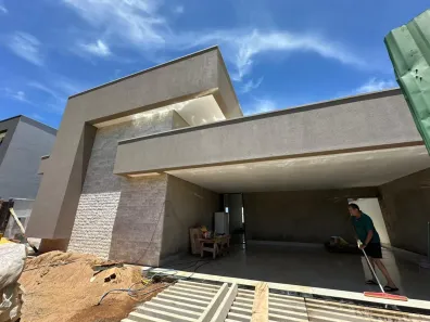 Casa de Condomínio com 3 Quartos à venda, 228m² no Granja Marileusa, Uberlândia