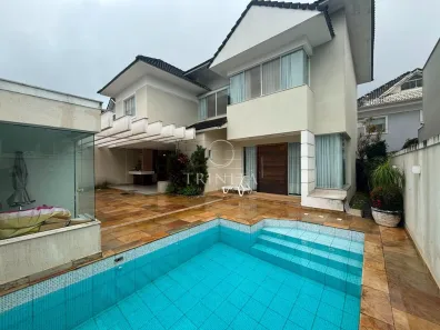 Casa de Condomínio com 4 Quartos à venda, 225m² no Barra da Tijuca, Rio de Janeiro