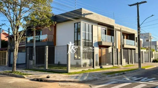 Sobrado com 3 Quartos à venda, 158m² no Estância Velha, Canoas