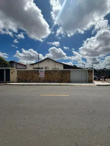 Casa com 3 Quartos à venda, 390m² no Santa Isabel, Teresina