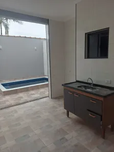 Casa com 2 Quartos à venda, 73m² no Centro, Mongaguá