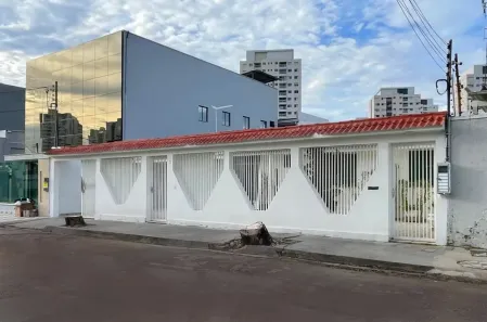 Casa com 5 Quartos à venda, 450m² no Dom Pedro I, Manaus