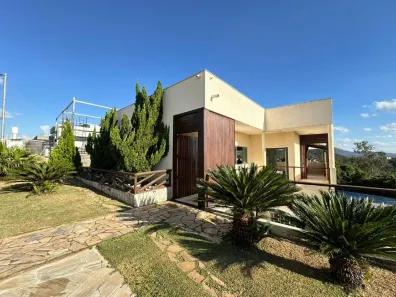 Casa com 3 Quartos à venda, 300m² no masterville, Sarzedo