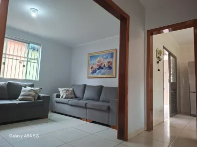 Sobrado com 6 Quartos à venda, 300m² no Santa Genoveva, Goiânia