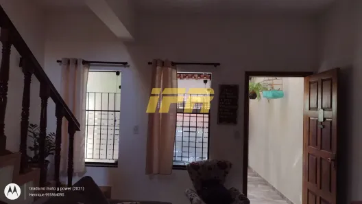 Sobrado com 2 Quartos à venda, 160m² no Vila São Geraldo, Taubaté