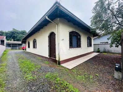 Casa com 3 Quartos à venda, 169m² no Jardim Iririú, Joinville