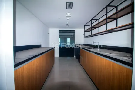 Sala Comercial à venda, 81m² no Cristo Rei, São Leopoldo
