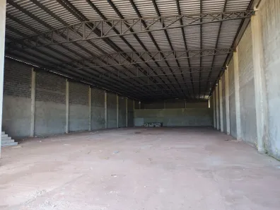 Imóvel Comercial para alugar, 1650m² no Jardim Florianópolis, Cuiabá