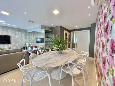 Apartamento com 3 Quartos para alugar, 130m² no Centro, Balneário Camboriú