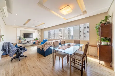 Apartamento com 3 Quartos à venda, 113m² no Passo da Areia, Porto Alegre