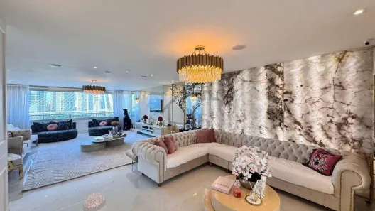 Apartamento com 3 Quartos à venda, 252m² no Real Parque, São Paulo