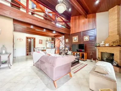 Casa com 4 Quartos para alugar, 475m² no Vista Alegre, Vinhedo