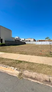 Lote/Terreno à venda, 325m² no Parqville Pinheiros, Aparecida de Goiânia
