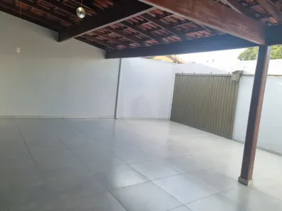 Casa com 3 Quartos à venda, 198m² no Alto Umuarama, Uberlândia