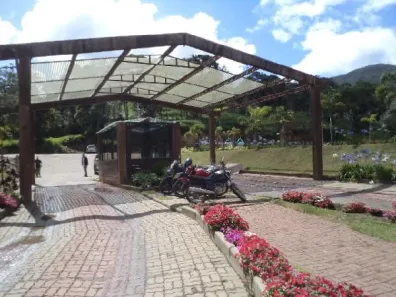 Lote/Terreno à venda, 753m² no Colônia Alpina, Teresópolis