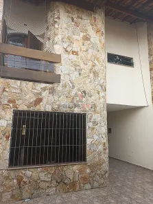 Sobrado com 3 Quartos à venda, 162m² no Vila Alzira, Santo André