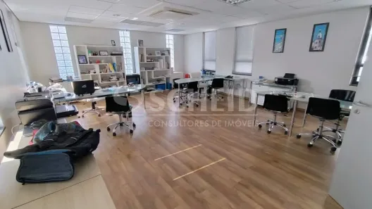 Prédio Comercial para alugar, 684m² no Brooklin Paulista, São Paulo