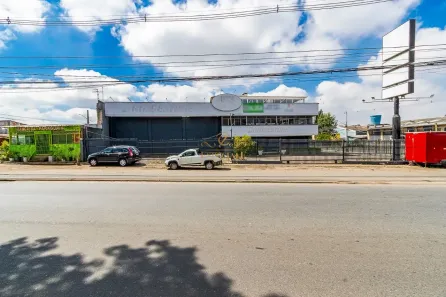 Ponto Comercial para alugar, 1326m² no Pinheirinho, Curitiba