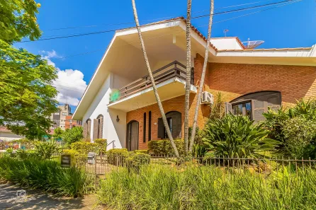 Casa com 6 Quartos à venda, 406m² no Chácara das Pedras, Porto Alegre