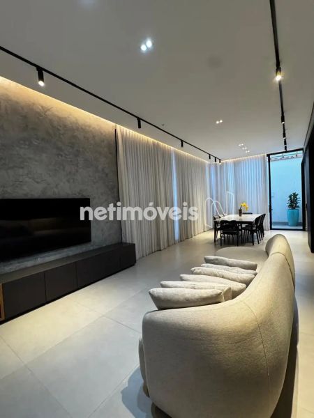 Casa com 3 quartos — Nova Granada, Belo Horizonte