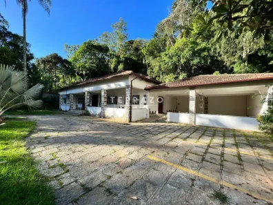 Imóvel Comercial com 4 Quartos para alugar, 252m² no Bom Retiro, Teresópolis