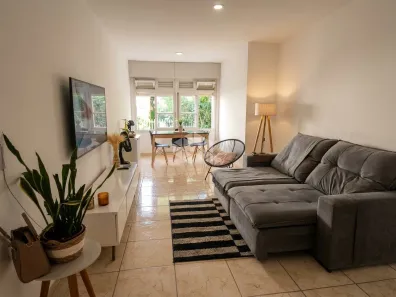 Apartamento com 3 Quartos à venda, 98m² no Petrópolis, Porto Alegre