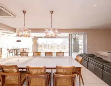 Apartamento com 4 Quartos à venda, 236m² no Setor Bueno, Goiânia