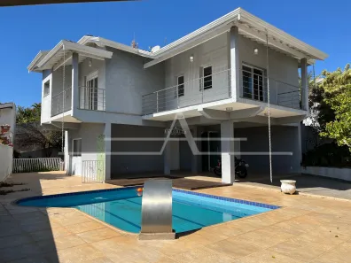 Casa com 4 Quartos para alugar, 200m² no Jardim do Lago, Bragança Paulista