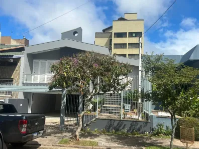 Sobrado com 3 Quartos à venda, 300m² no Jardim Lindóia, Porto Alegre