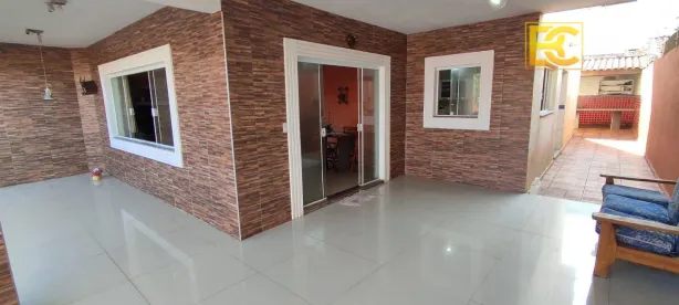 Sobrado com 7 Quartos à venda, 216m² no Belmira Novaes, Peruíbe