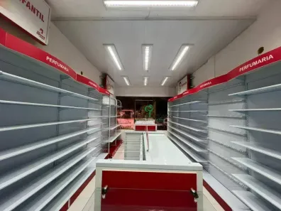 Ponto Comercial para venda ou aluguel, 80m² no Albuquerque, Teresópolis