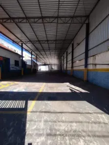 Galpão/Depósito/Armazém para alugar, 900m² no Martins, Uberlândia