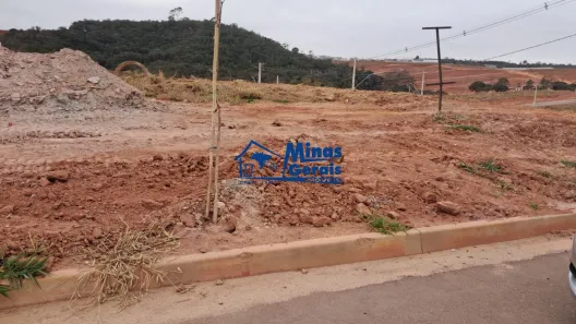Lote/Terreno à venda, 275m² no Putim, São José dos Campos
