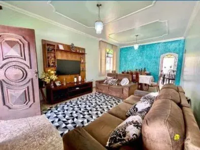 Casa com 4 Quartos à venda, 231m² no Tirol (Barreiro), Belo Horizonte