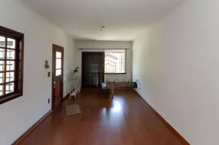 Sobrado com 4 Quartos à venda, 200m² no Jardim Avelino, São Paulo