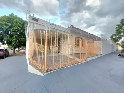 Casa com 3 Quartos à venda, 180m² no Palmital, Marília