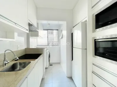 Apartamento com 2 Quartos para alugar, 60m² no Água Verde, Blumenau