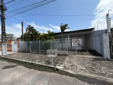 Casa com 4 Quartos à venda, 228m² no Pitimbu, Natal