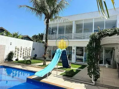 Sobrado com 3 Quartos à venda, 335m² no Interlagos, São Paulo
