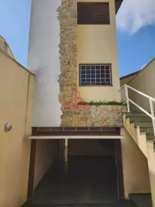 Sobrado com 3 Quartos à venda, 202m² no Vila Floresta, Santo André