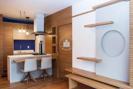 Apartamento com 2 Quartos para alugar, 55m² no Centro, Florianópolis
