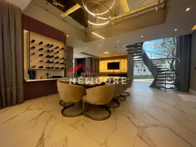 Casa de Condomínio com 4 Quartos à venda, 650m² no Praia do Estaleiro, Balneário Camboriú